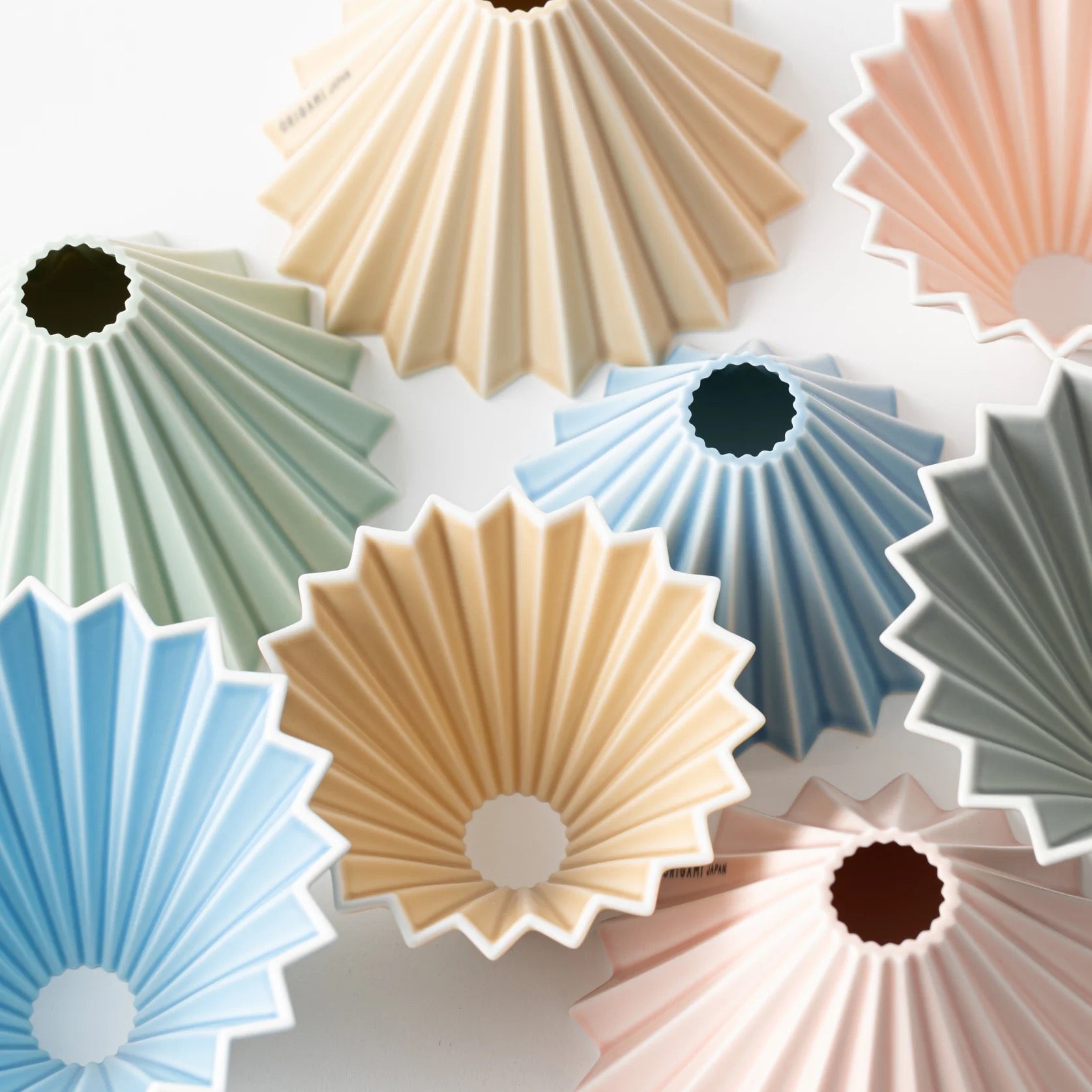 ORIGAMI Pour Over Coffee Dripper